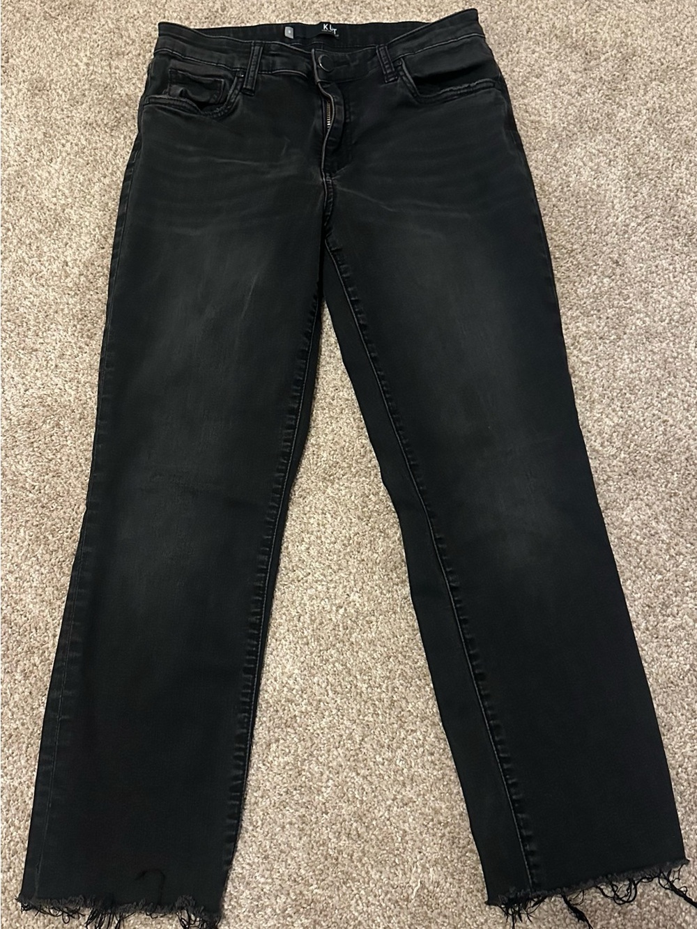 Kut from the Kloth Black Straight-Leg Jeans with Raw Hem